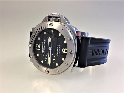 panerai luminor submersible mit kautschukband|panerai luminor kollektion.